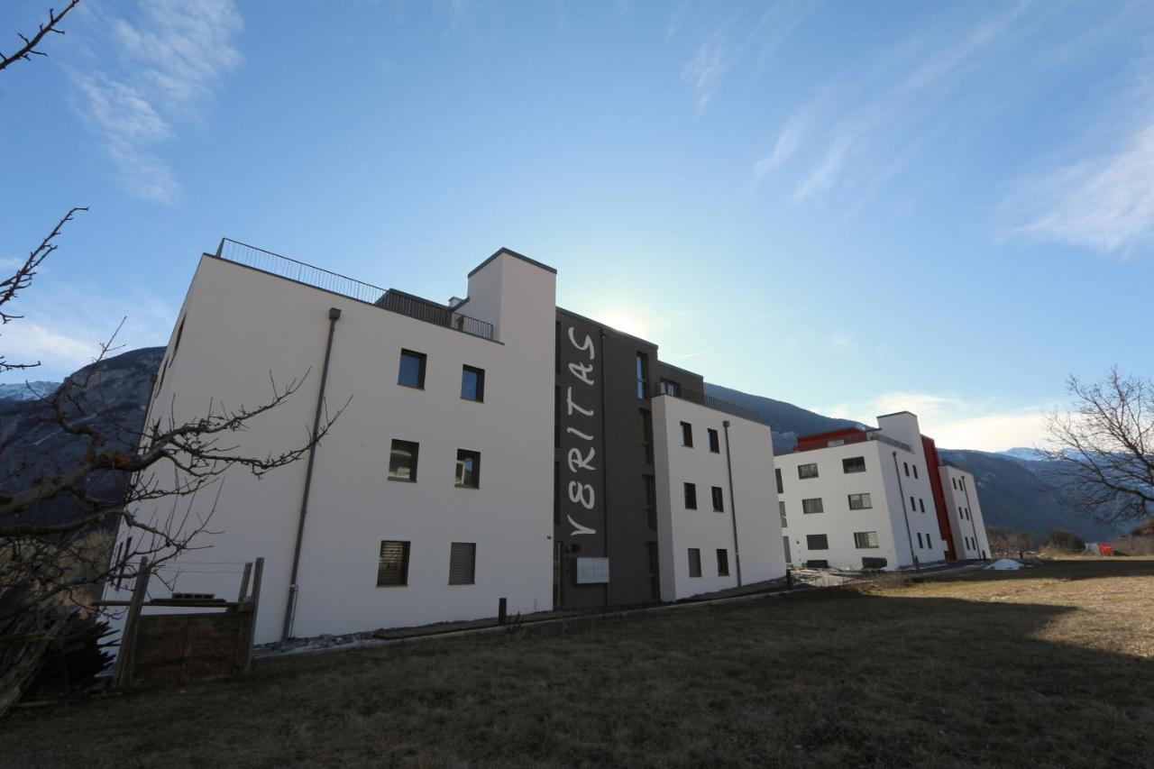 Bnb Vino Veritas Salgesch Kültér fotó